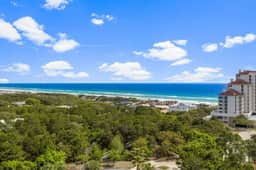 Stunning beach views *Not your grandma’s condo* - Image 2